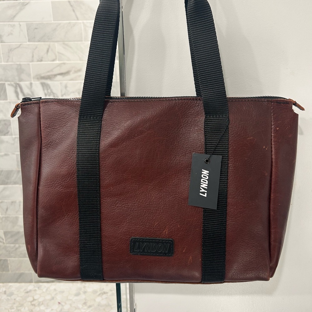 Authentic Lyndon amazing leather tote